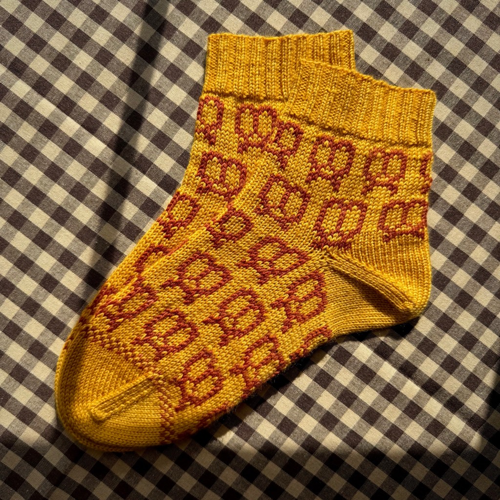 Say hello to Sock&nbsp;Pretzel!